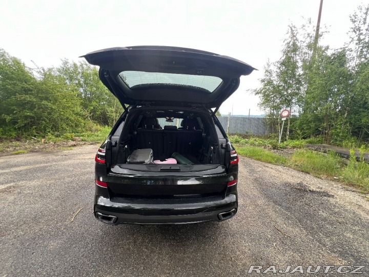BMW X7 40d, M-Packet, PANO, HUD 2024