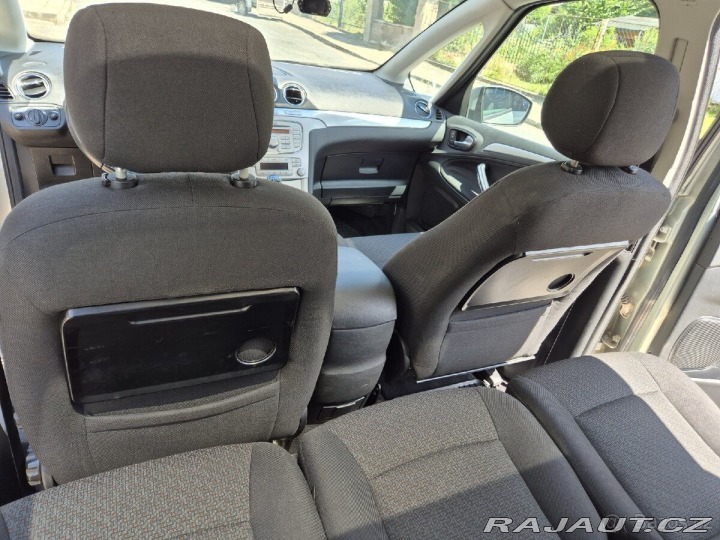 Ford S-MAX 2,0 TDCi 85 kW, 7 míst, 2009