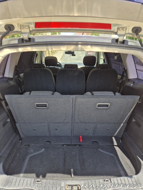 Ford S-MAX 2,0 TDCi 85 kW, 7 míst, 2009