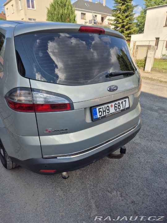 Ford S-MAX 2,0 TDCi 85 kW, 7 míst, 2009