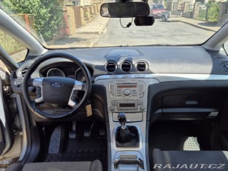 Ford S-MAX 2,0 TDCi 85 kW, 7 míst, 2009