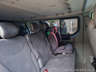 Renault Trafic 2,5   dCi 107 kW, 9 míst, 1800