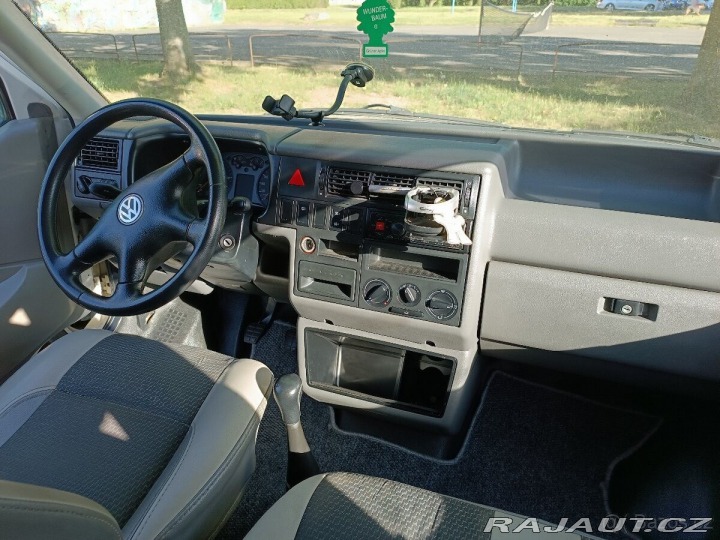 Volkswagen Transporter 2,5 T4 2001