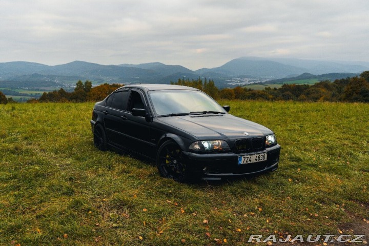 BMW 3 3,0 e46 i330 2001