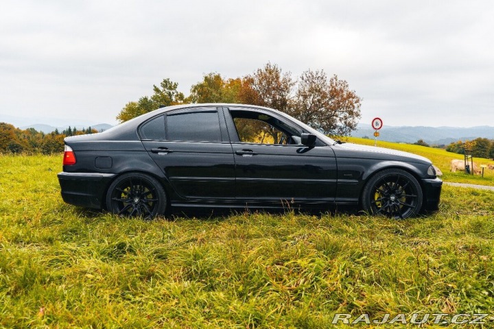 BMW 3 3,0 e46 i330 2001