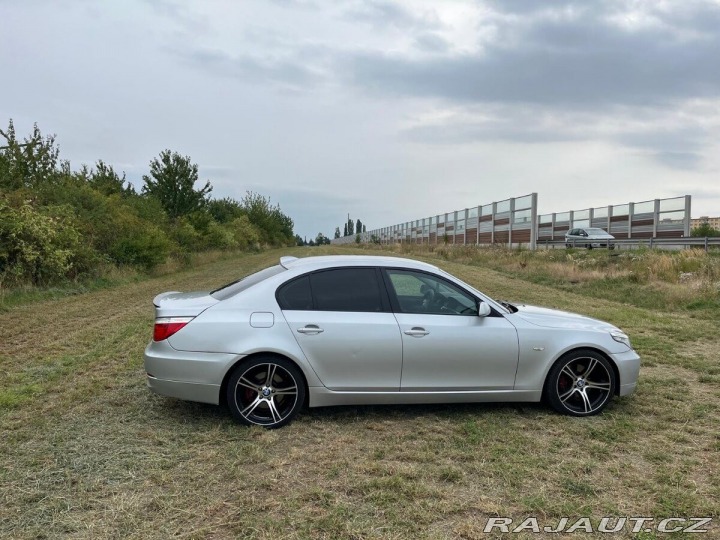 BMW 5 3,0 E60 530d 2008