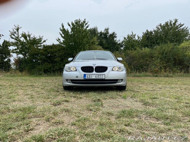 BMW 5 3,0 E60 530d 2008
