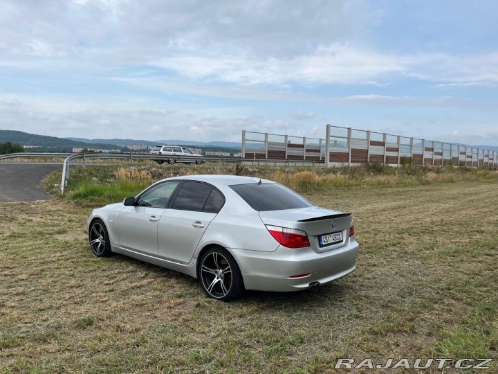BMW 5 3,0 E60 530d 2008