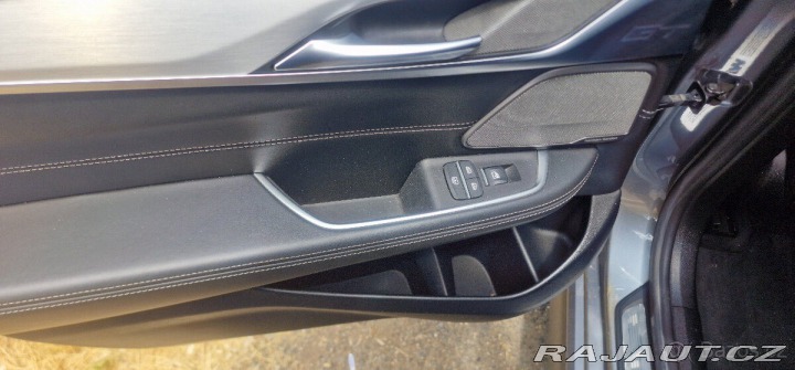 BMW 6 M-packet,DPH,nez.topení a 2017