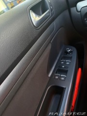 Volkswagen Golf 1,6 TDI | Style | 77 kW 2011