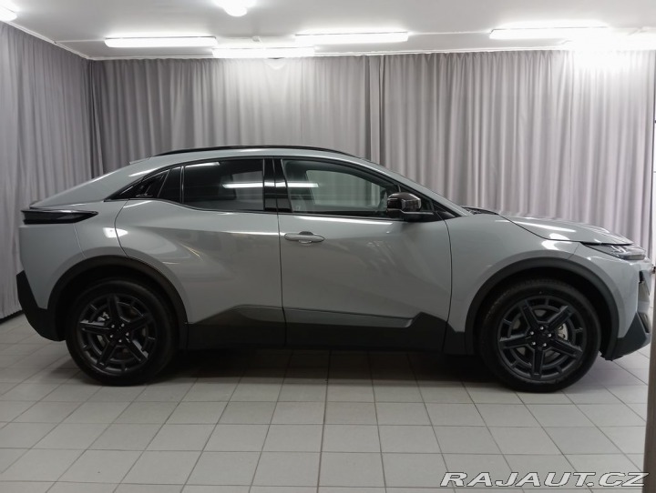 Subaru Ostatní modely Uncharted Executive BEV 4x4 AWD 2026