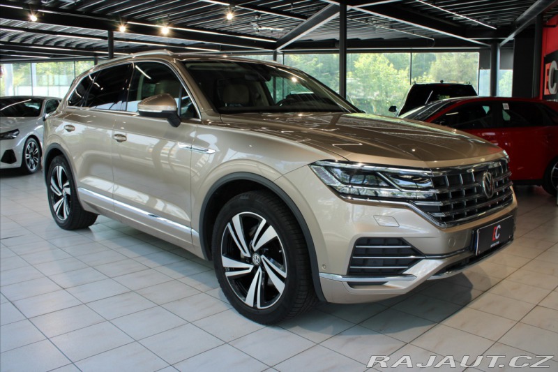 Volkswagen Touareg V6 TDi 210kW 4MOTION ACC/