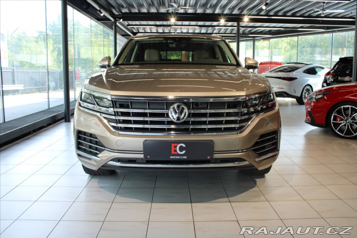 Volkswagen Touareg V6 TDi 210kW 4MOTION ACC/ 2018