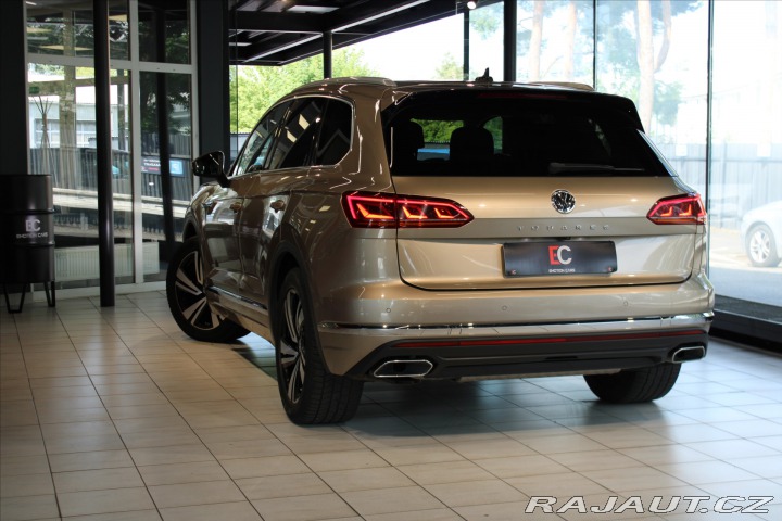 Volkswagen Touareg V6 TDi 210kW 4MOTION ACC/ 2018