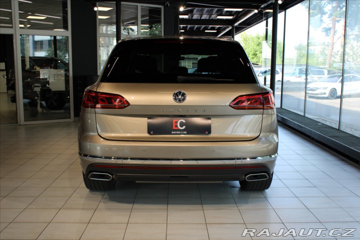 Volkswagen Touareg V6 TDi 210kW 4MOTION ACC/ 2018