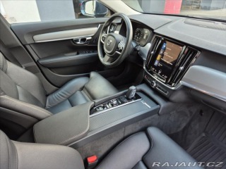 Volvo V90 2,0 B4 FWD Momentum Advan 2021