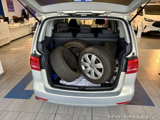 Volkswagen Touran 2.0 TDI 2011