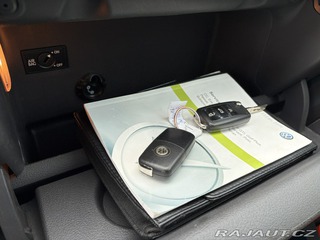 Volkswagen Touran 2.0 TDI 2011