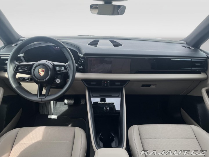 Porsche Macan Electric 2025