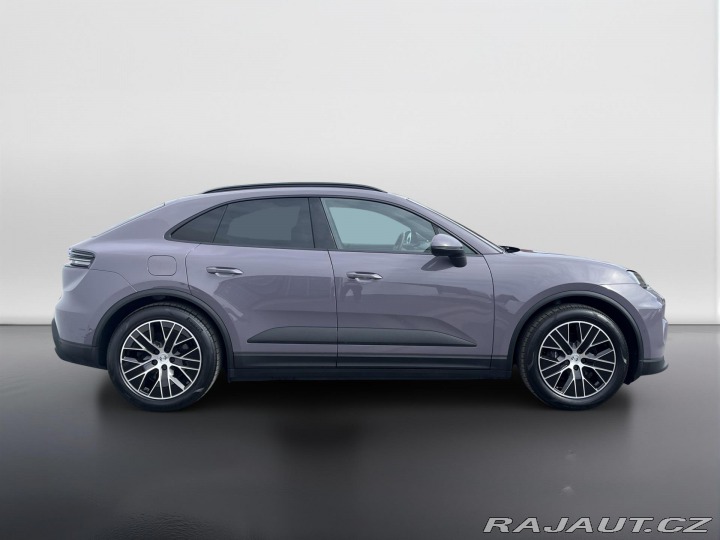 Porsche Macan Electric 2025