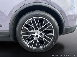 Porsche Macan Electric 2025