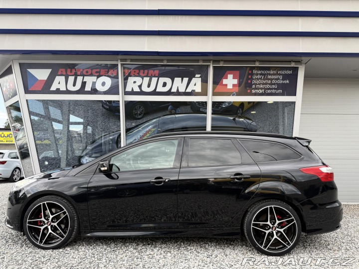 Ford Focus 2,0i 184kW ST REZERVACE 2013