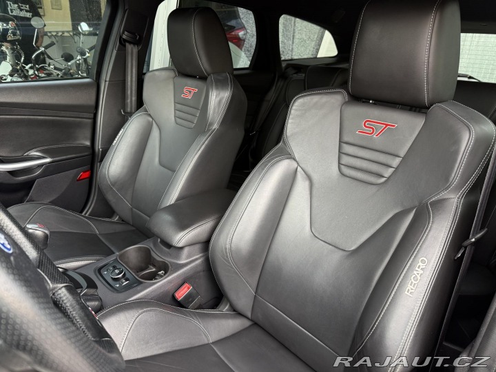 Ford Focus 2,0i 184kW ST REZERVACE 2013