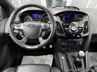 Ford Focus 2,0i 184kW ST REZERVACE 2013