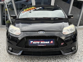 Ford Focus 2,0i 184kW ST REZERVACE 2013