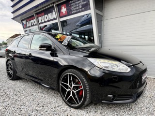 Ford Focus 2,0i 184kW ST REZERVACE 2013