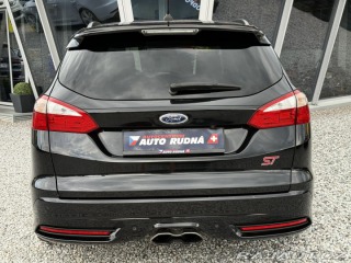 Ford Focus 2,0i 184kW ST REZERVACE 2013