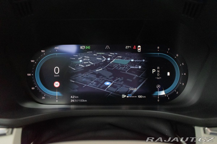 Volvo XC60 B5 184kW DARK PLUS*DPH*ČR 2023