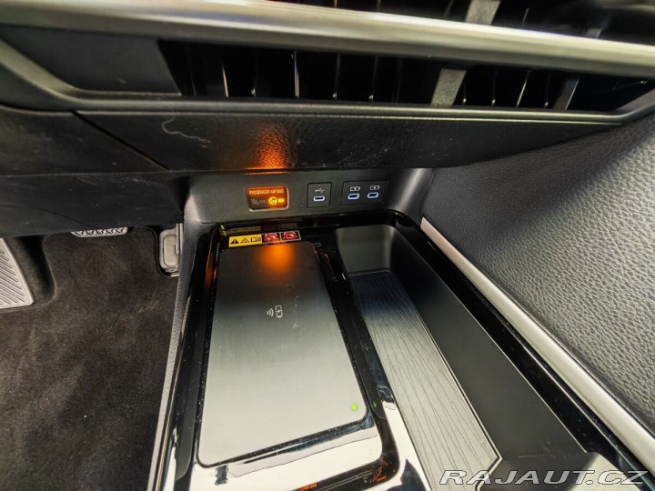 Toyota Camry 2.5 Hybrid Prestige 2026