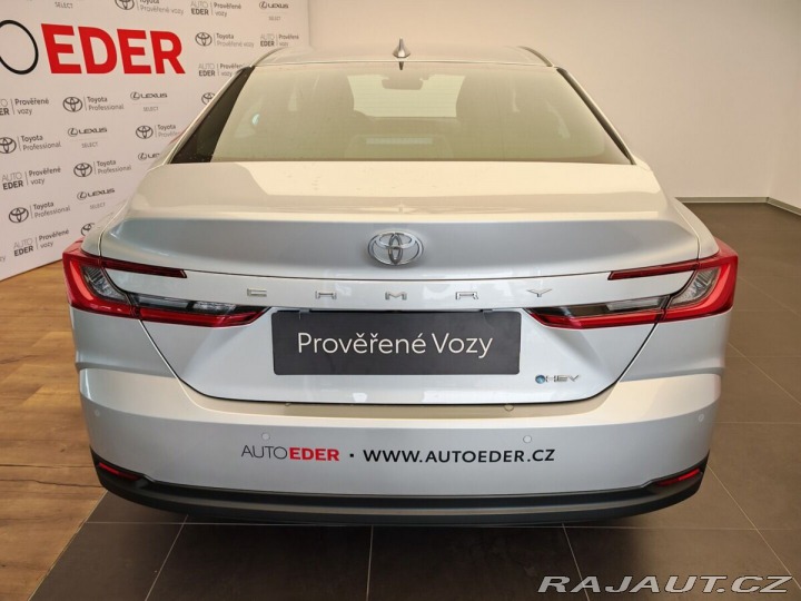 Toyota Camry 2.5 Hybrid Prestige 2026