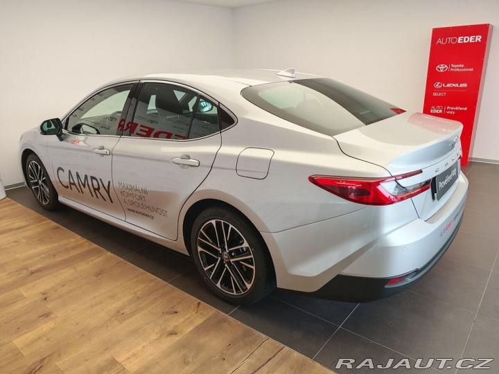 Toyota Camry 2.5 Hybrid Prestige 2026