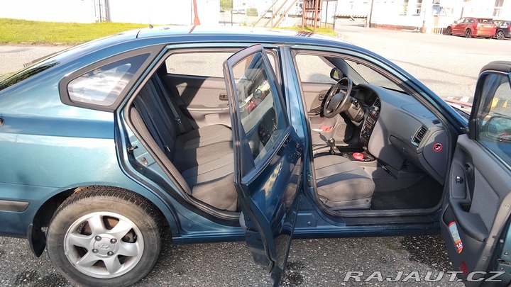 Hyundai Elantra XD 2003