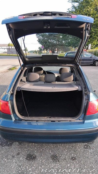 Hyundai Elantra XD 2003