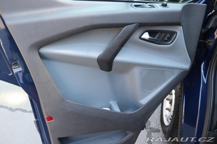 Ford Transit Custom 2.2TDCI 74kW 8 MÍST 2014