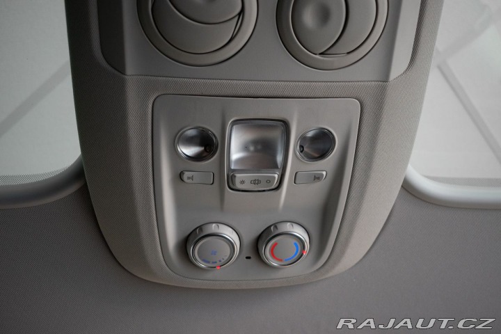 Opel Zafira 2.0 CDTi ELEGANCE*TAŽNÉ*Č 2022