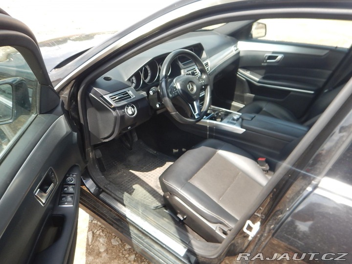 Mercedes-Benz E E 220 CDI, DIGIKLIMA, TAŽ 2014