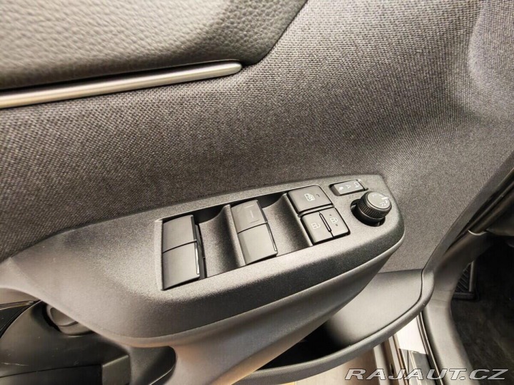 Toyota Yaris Cross 1.5 TNGA HEV 1 CVT Style 1800