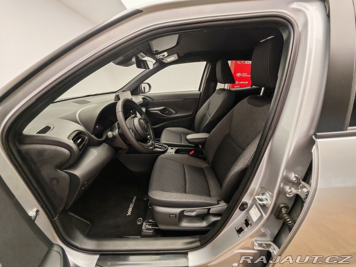Toyota Yaris Cross 1.5 TNGA HEV 1 CVT Style 1800