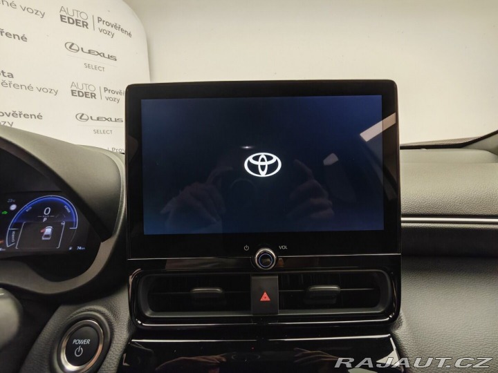 Toyota Yaris Cross 1.5 TNGA HEV 1 CVT Style 1800