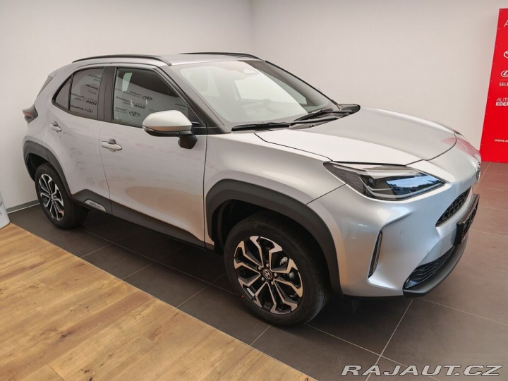 Toyota Yaris Cross 1.5 TNGA HEV 1 CVT Style 1800