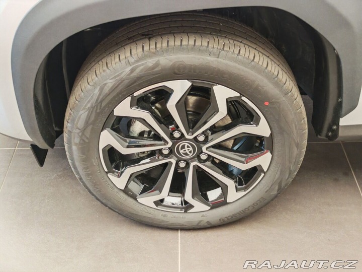Toyota Yaris Cross 1.5 TNGA HEV 1 CVT Style 1800