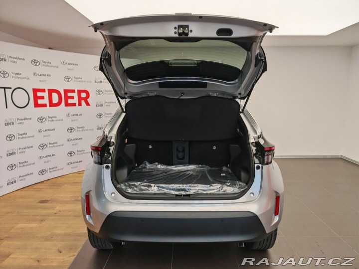 Toyota Yaris Cross 1.5 TNGA HEV 1 CVT Style 1800