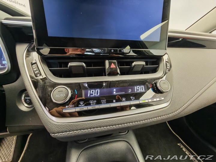 Toyota Corolla 1.8 Hybrid Comfort e-CVT 2025