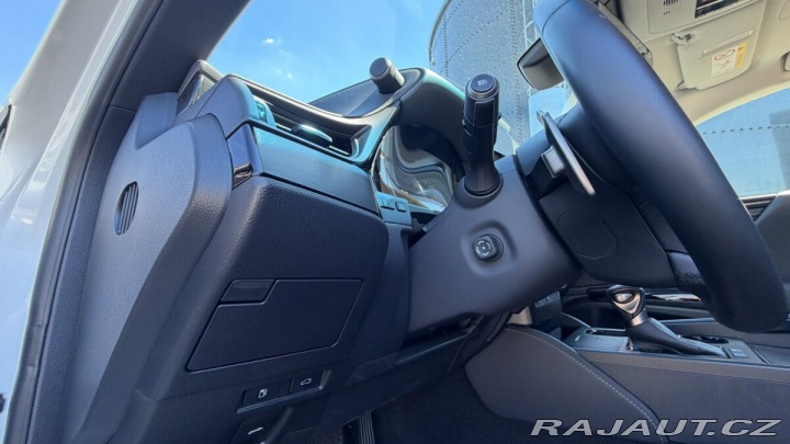 Lexus Ostatní modely ES 300h 300h 2,5 HEV BUSINESS EDI 2025