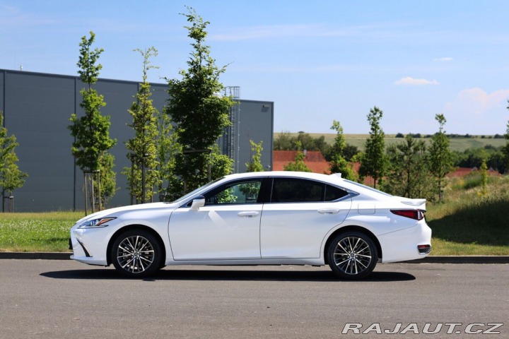 Lexus Ostatní modely ES 300h 300h 2,5 HEV BUSINESS EDI 2025