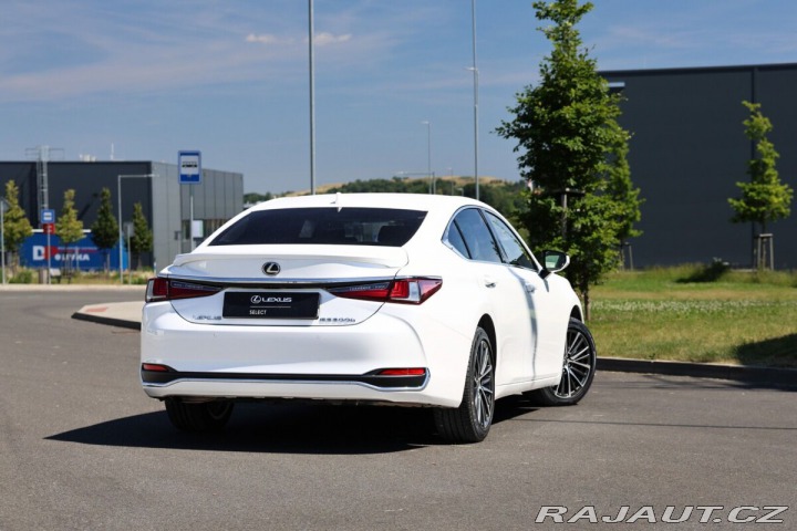 Lexus Ostatní modely ES 300h 300h 2,5 HEV BUSINESS EDI 2025